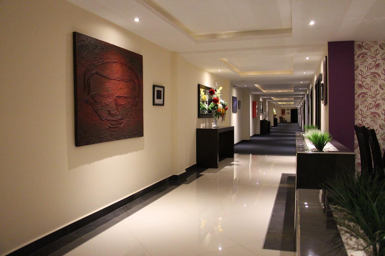 Hotel Two Select 쿨리아칸 외부 사진